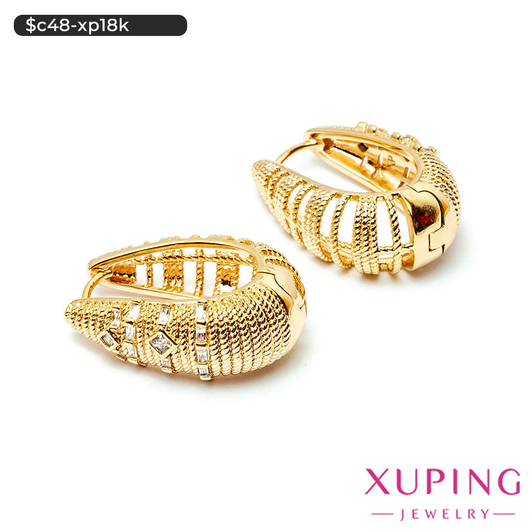 Aretes con textura y zirconias