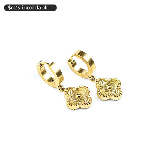 Aretes de trébol