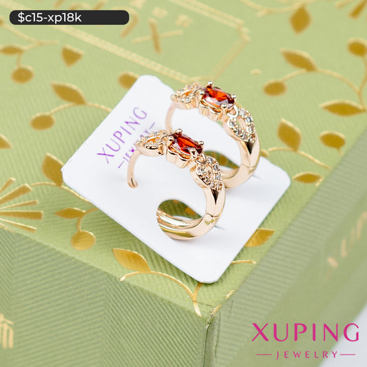Aretes con diseño simétrico