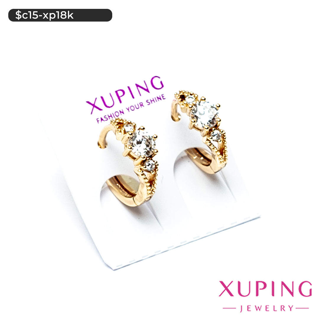 Aretes con triple zirconia