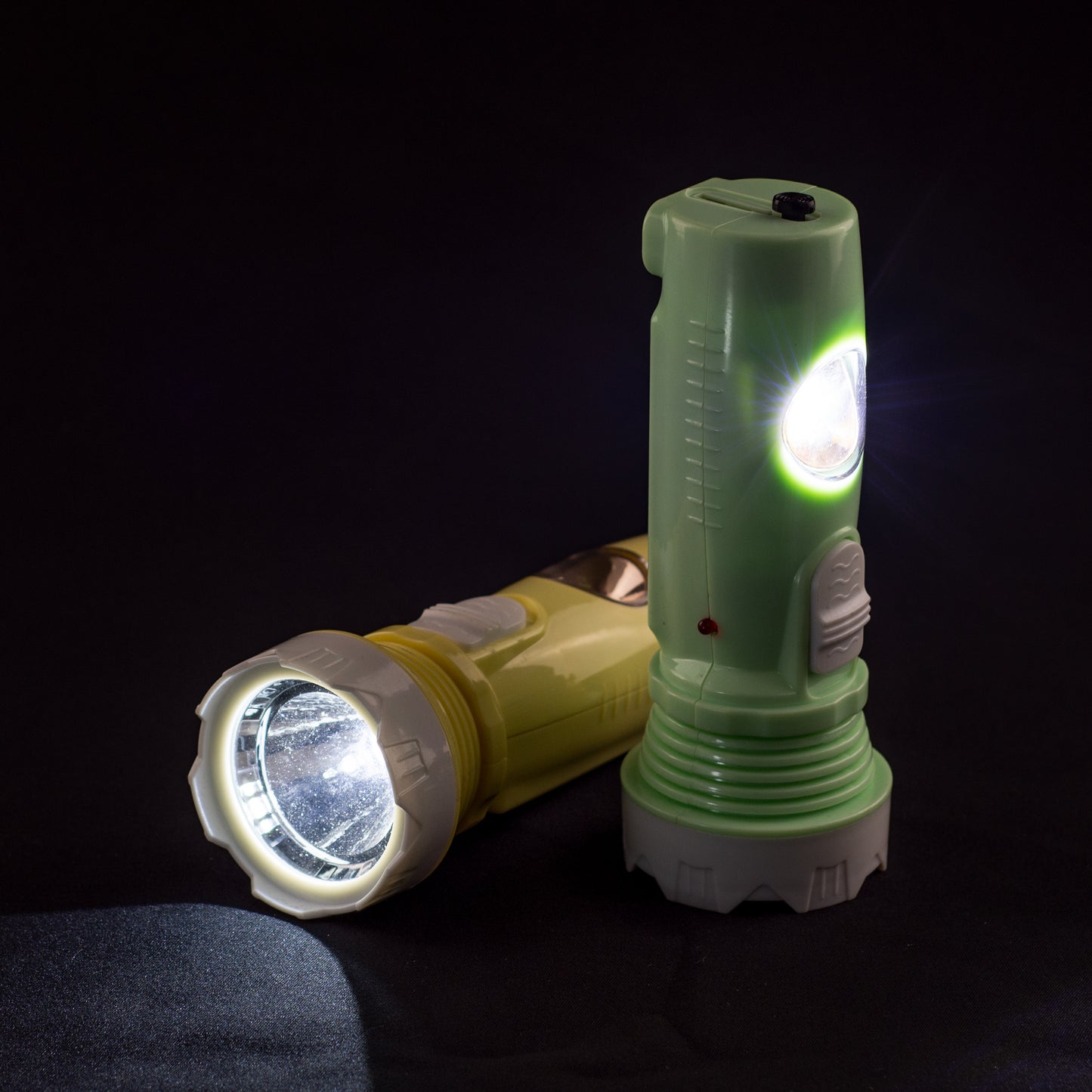 (EL_00004) Linterna LED LY-8811